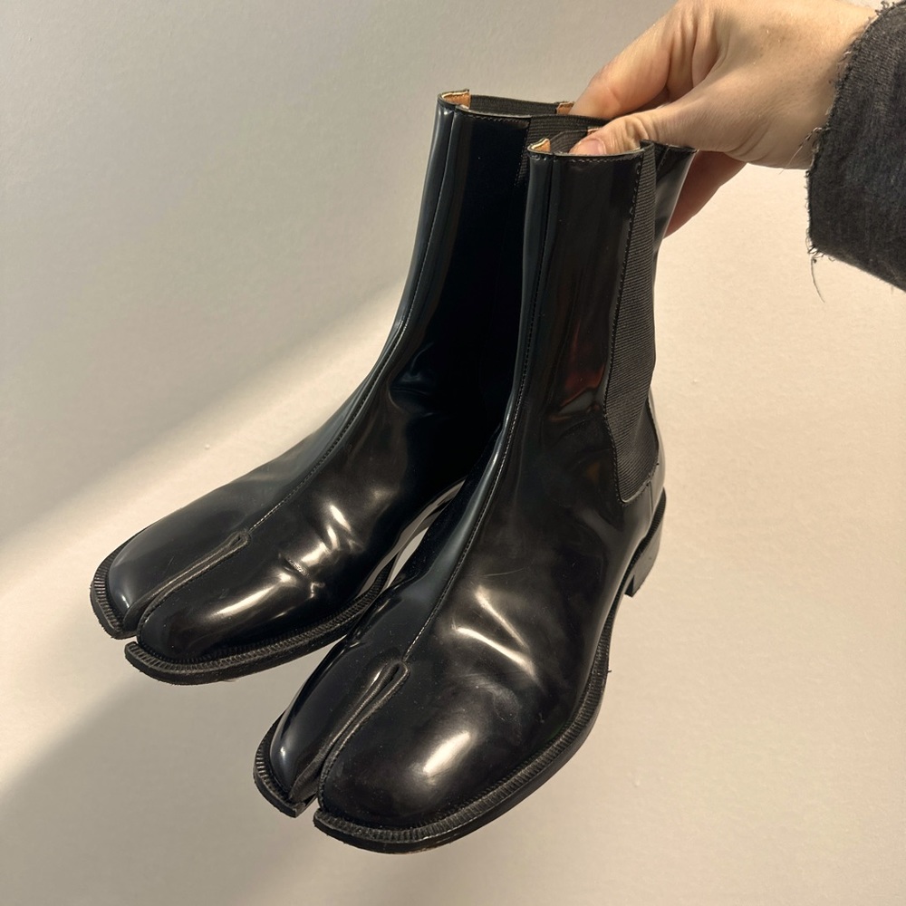 Leather Tabi Chelsea boots